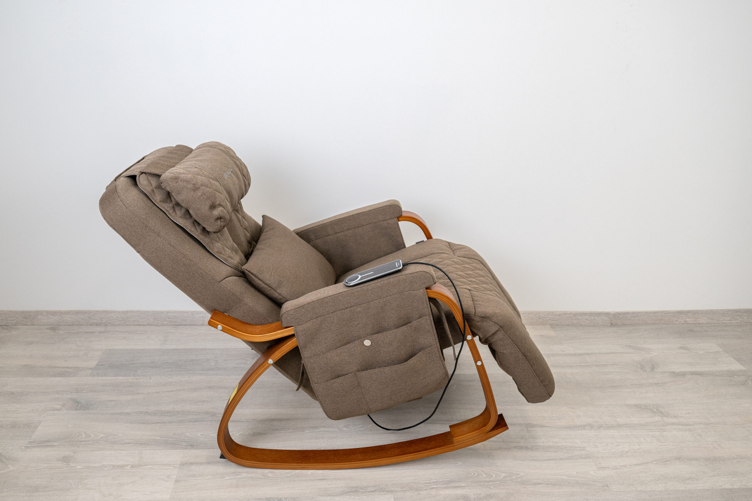 Počivalnik, gugalnik in mini masažni stol MINI ELITE II ( model 2025) - slika 10