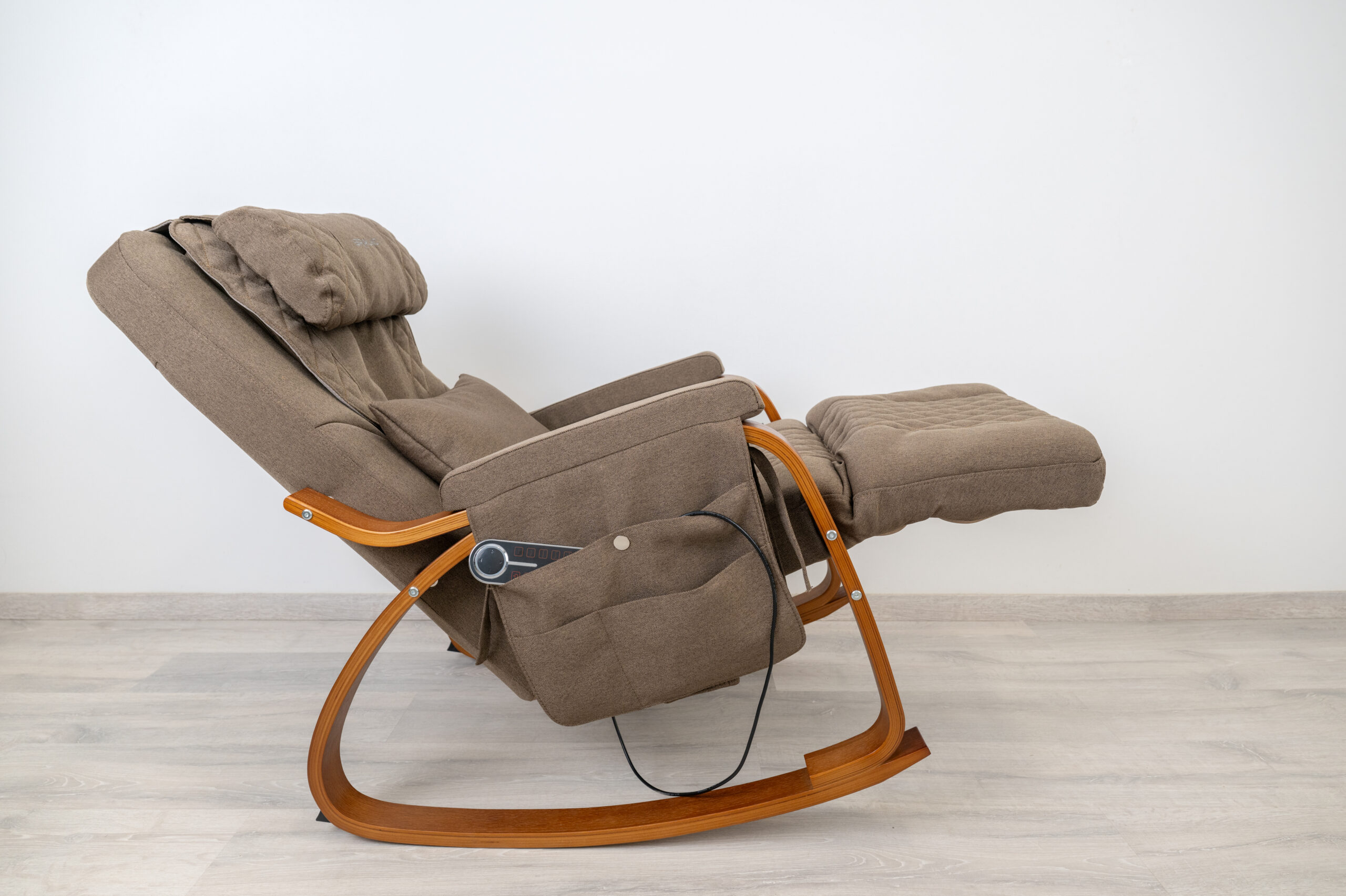 Počivalnik, gugalnik in mini masažni stol MINI ELITE II ( model 2025) - slika 16