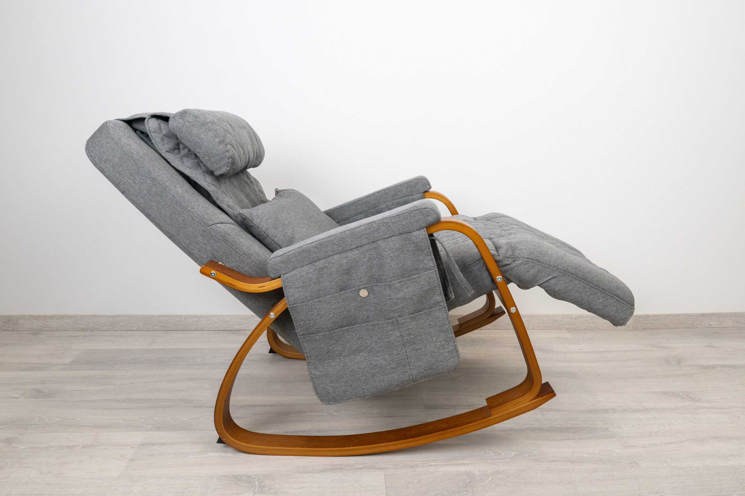 Počivalnik, gugalnik in mini masažni stol MINI ELITE II ( model 2025) - slika 39