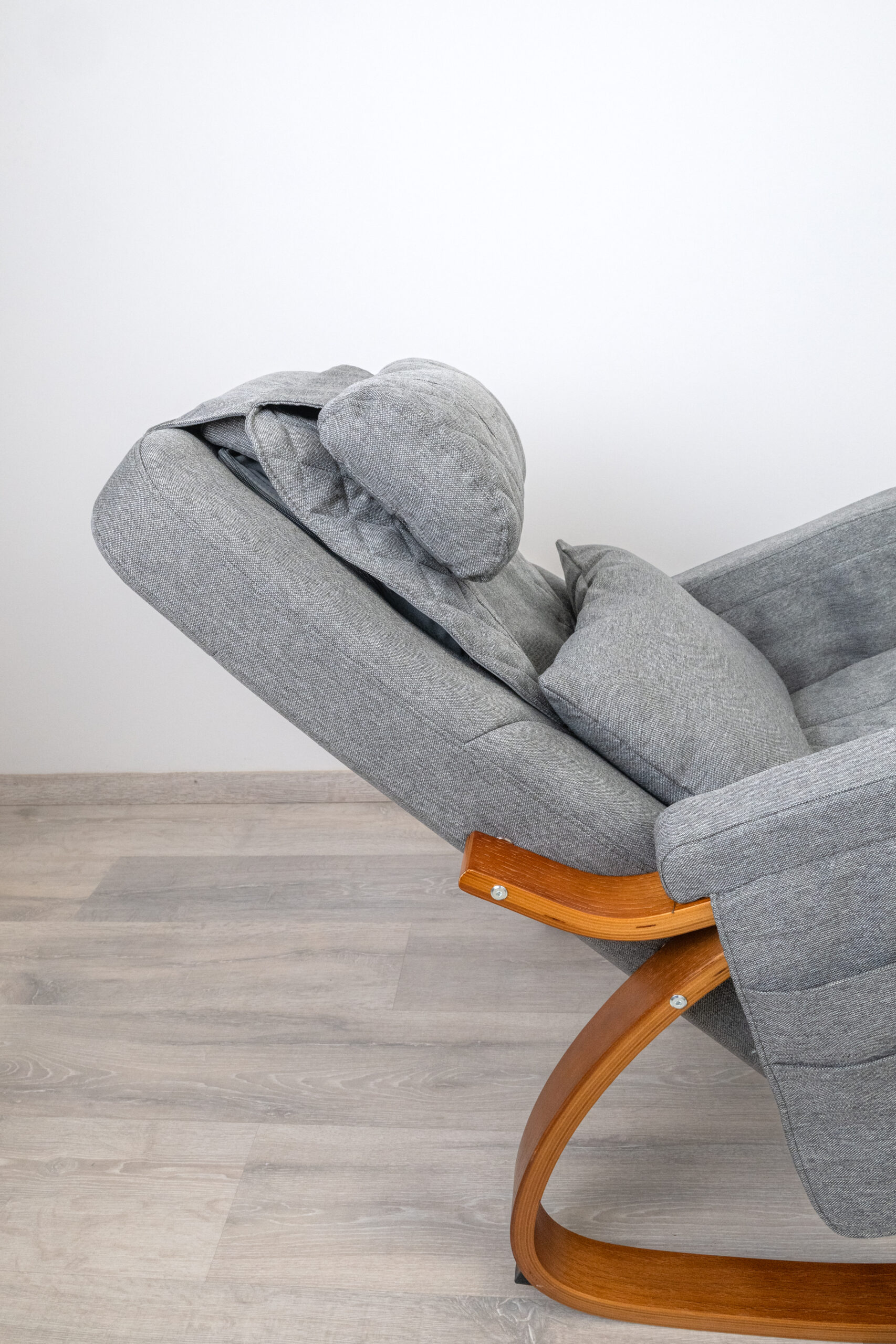 Počivalnik, gugalnik in mini masažni stol MINI ELITE II ( model 2025) - slika 45