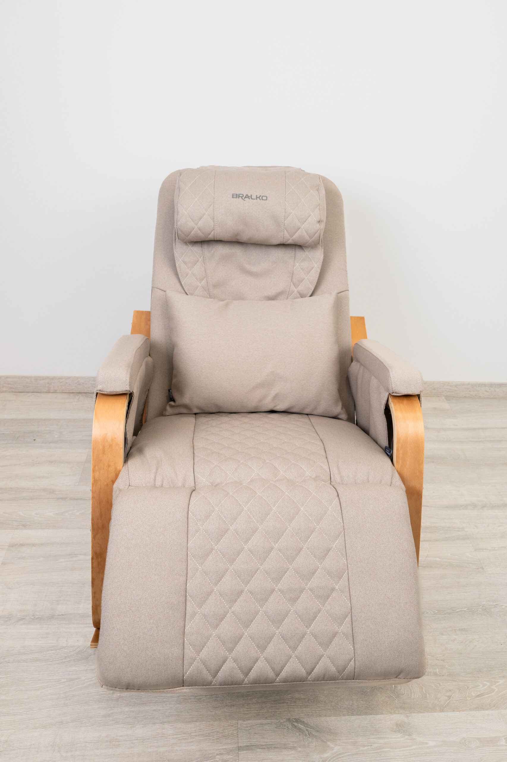 Počivalnik, gugalnik in mini masažni stol MINI ELITE II ( model 2025) - slika 47